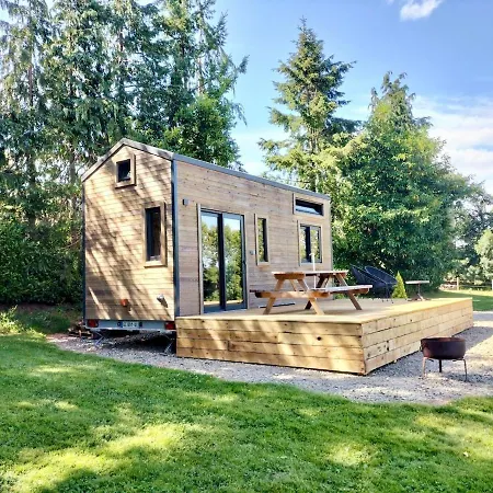 Tiny House Du Coq Aux Anes בקתה Saint-Denis-de-Gastines