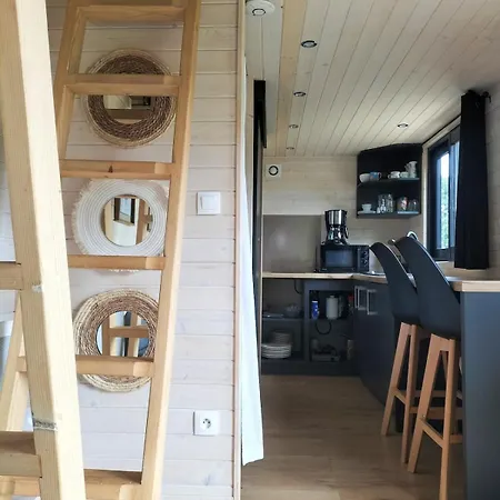 בקתה Tiny House Du Coq Aux Anes *